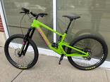 2022 Santa Cruz Nomad C R kit MD Adler Green Medium Retail $5500 NEW - фото 3
