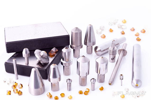 Manufacturing of diamond tools